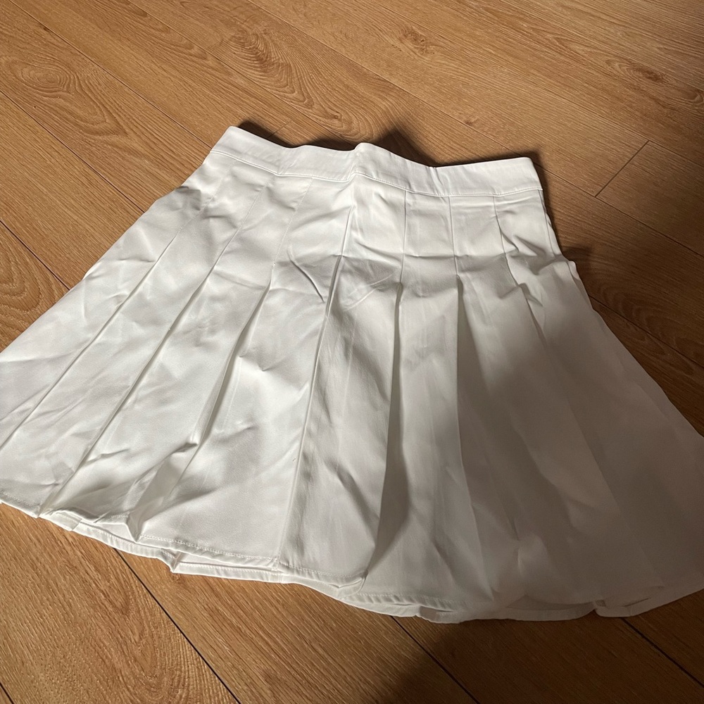 SHEIN Tennis Skirt